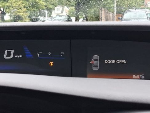 Used 2013 Honda Civic LX image 17