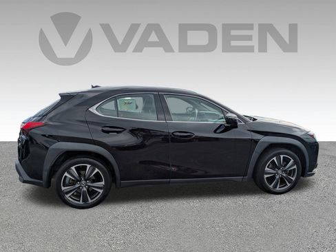 Used 2021 Lexus UX 200 w/ Accessory Package (Z1) image 23
