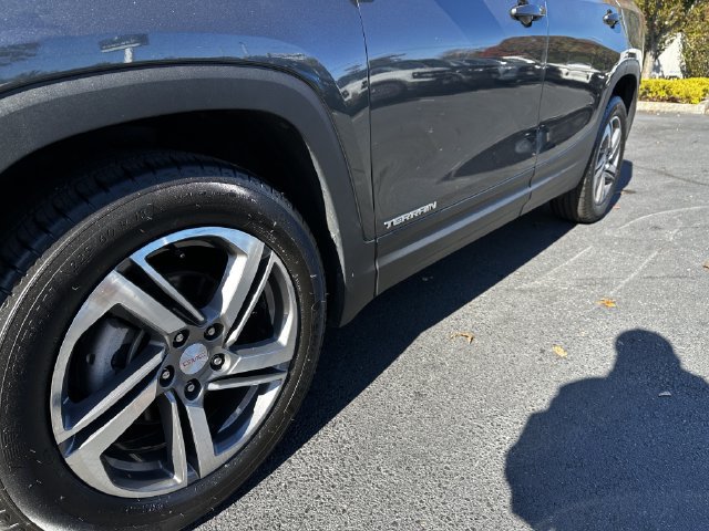 Used 2021 GMC Terrain SLT AWD/4WD image 12