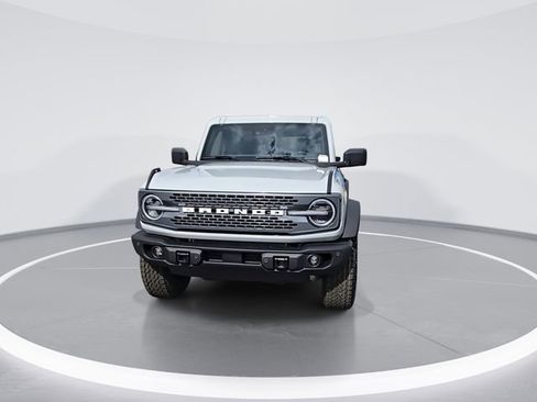 New 2026 Ford Bronco Badlands AWD/4WD image 3