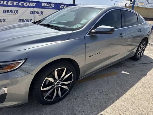 Used 2024 Chevrolet Malibu RS FWD image 2