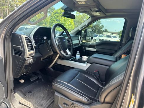 Used 2021 Ford F250 Lariat AWD/4WD image 9