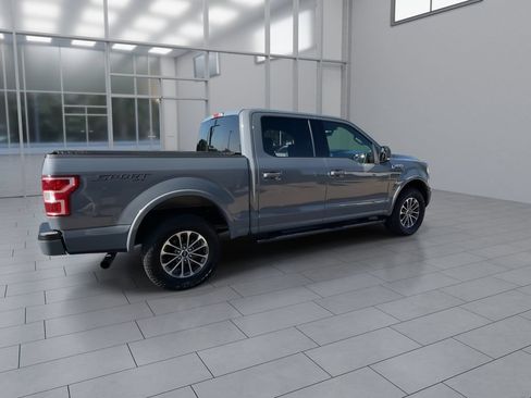 Used 2019 Ford F150 XLT w/ Equipment Group 302A Luxury AWD/4WD image 8