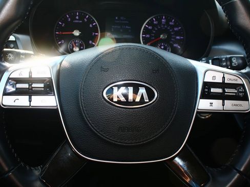 Used 2020 Kia Telluride S w/ S 8 Passenger Seating Package image 15