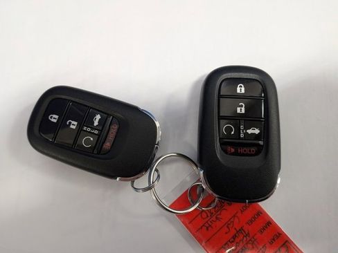 Used 2023 Honda Accord Sport image 37