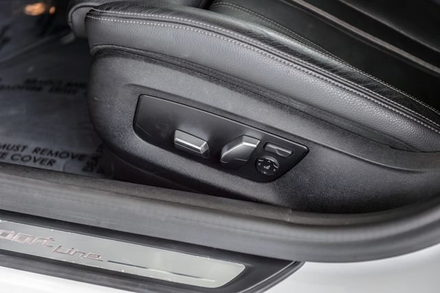 Used 2019 BMW 530i w/ Convenience Package RWD image 42