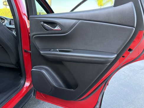 Used 2020 Chevrolet Blazer LT FWD image 28