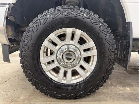 Used 2017 Ford F350 XLT w/ XLT Value Package image 20