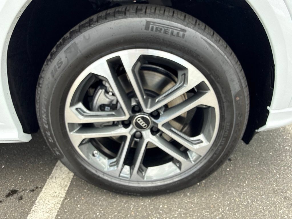 New 2026 Audi Q5 Premium Plus AWD/4WD image 12