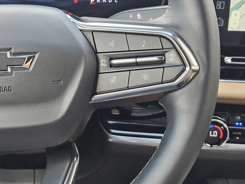 Used 2026 Chevrolet Equinox ACTIV w/ Convenience Package III image 30