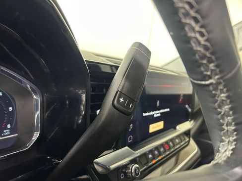 Used 2023 GMC Sierra 1500 Elevation image 21