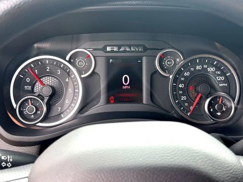 Used 2026 RAM 2500 Tradesman AWD/4WD image 11