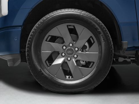 Used 2023 Ford F150 Lightning Lariat AWD/4WD image 76
