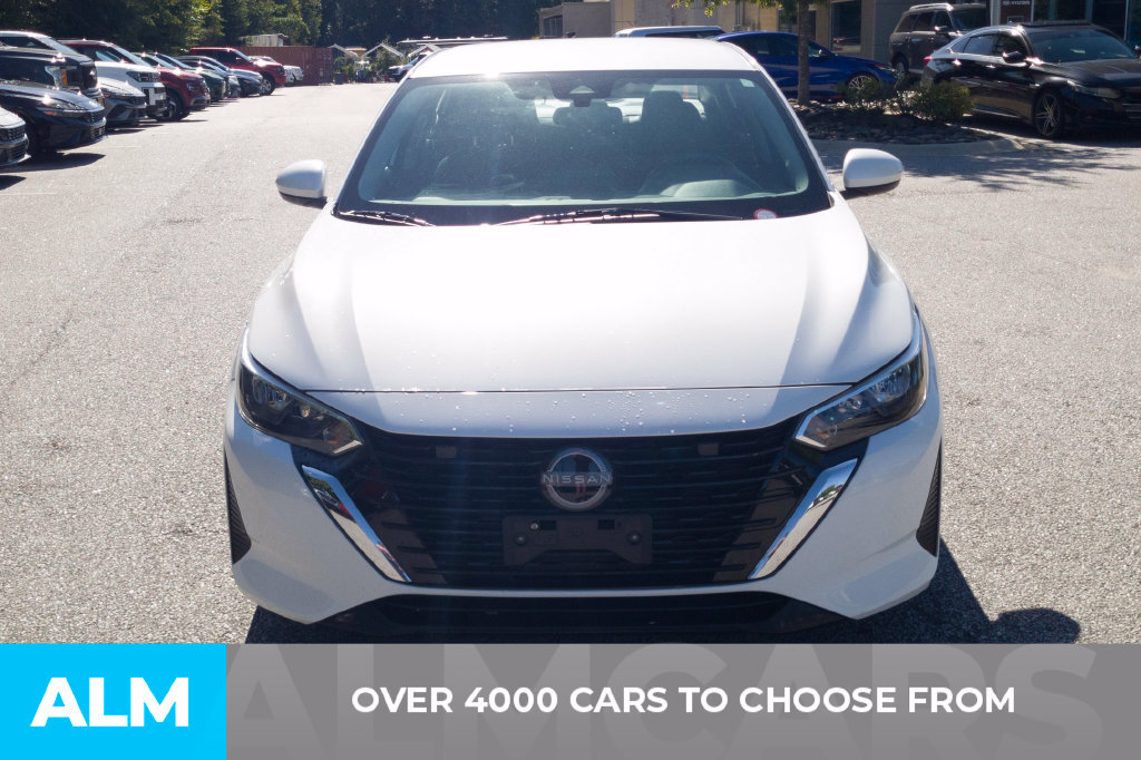 Used 2024 Nissan Sentra SV FWD image 2