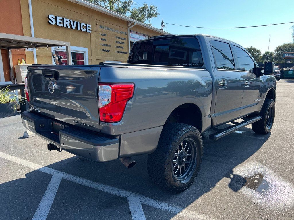 Used 2021 Nissan Titan SV w/ SV Convenience Package AWD/4WD image 9
