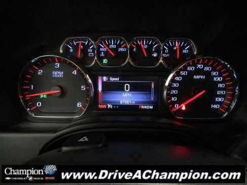 Used 2016 GMC Yukon SLE w/ HD Trailering Package image 31