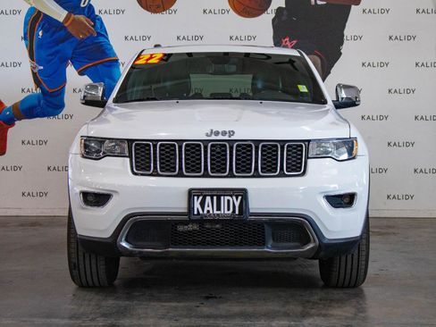 Used 2022 Jeep Grand Cherokee Limited image 21