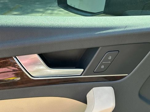 Used 2019 Audi Q5 Premium AWD/4WD image 18