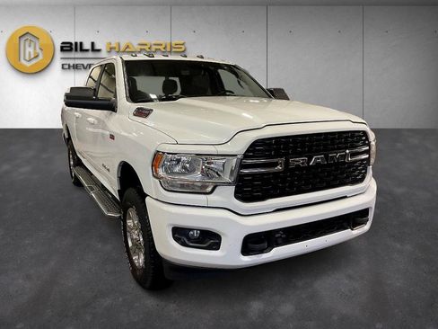 Used 2022 RAM 2500 Big Horn w/ Level C Equiment Group image 9