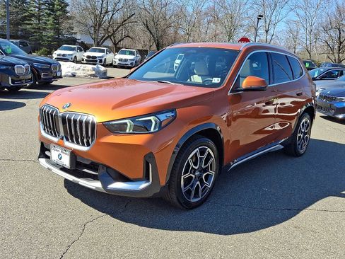 Used 2025 BMW X1 xDrive28i w/ Technology Package image 3