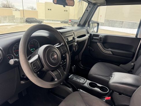 Used 2013 Jeep Wrangler Sport image 11