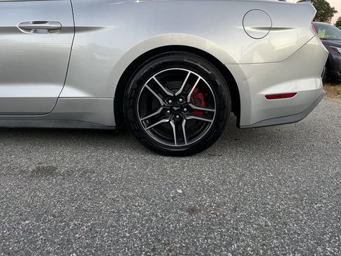 Used 2018 Ford Mustang GT Premium image 34