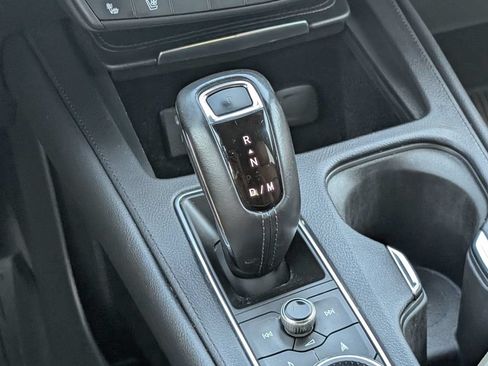 Used 2019 Cadillac XT4 Premium Luxury AWD/4WD image 29