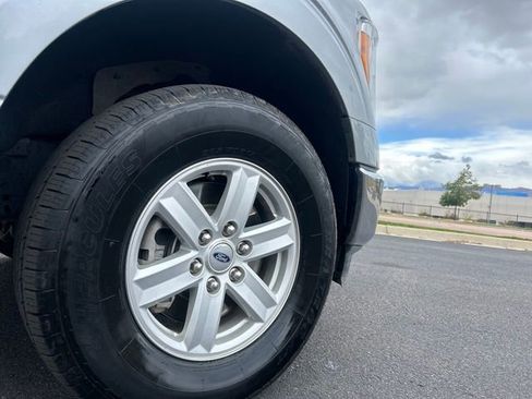 Used 2021 Ford F150 XLT image 12