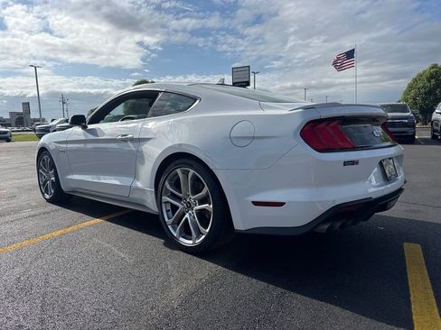 Used 2022 Ford Mustang GT Premium image 4