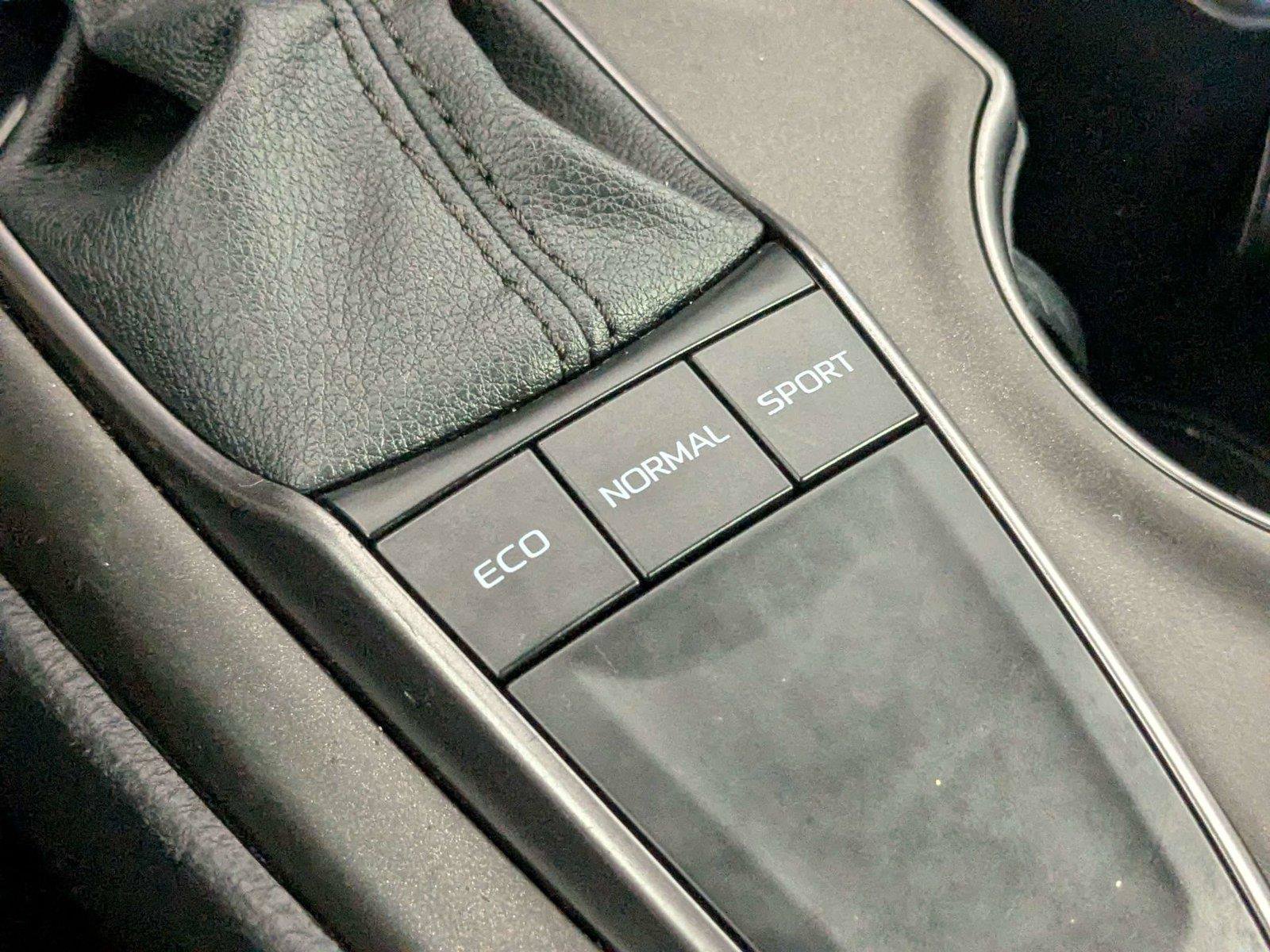 Certified 2023 Toyota Camry SE FWD image 24