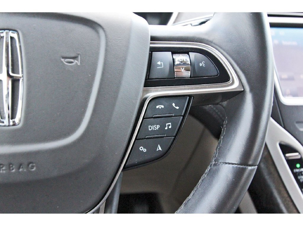 Used 2020 Lincoln Nautilus Reserve w/ Equipment Group 201A FWD image 20