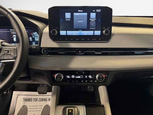 Used 2023 Mitsubishi Outlander SEL image 22