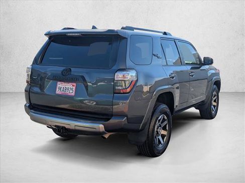 Used 2022 Toyota 4Runner TRD Off-Road image 5