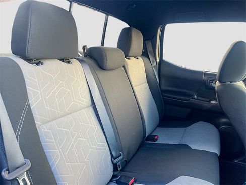 Used 2023 Toyota Tacoma TRD Off-Road image 25