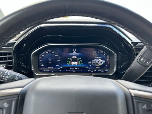 Used 2024 Chevrolet Silverado 3500 High Country w/ Technology Package image 27