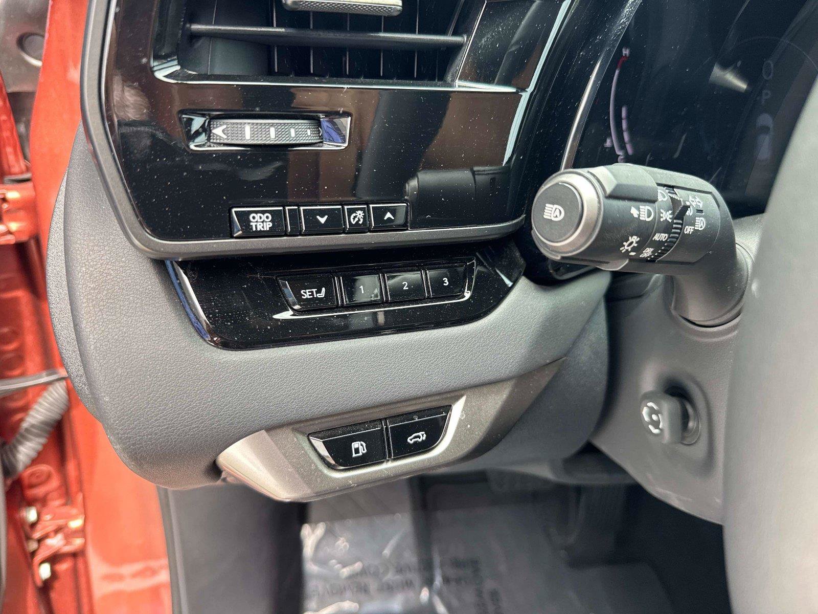 Certified 2023 Lexus RX 350 FWD w/ Cold Area Package image 33