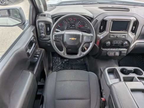Used 2021 Chevrolet Silverado 1500 Custom AWD/4WD image 13
