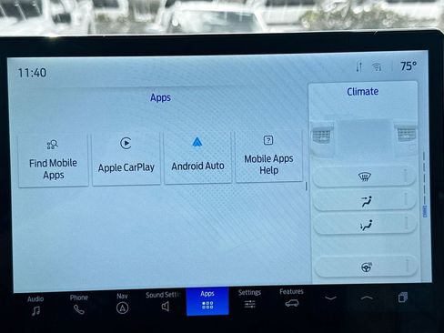 Used 2024 Ford Expedition Limited image 16