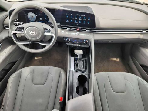 Used 2024 Hyundai Elantra SEL FWD image 24
