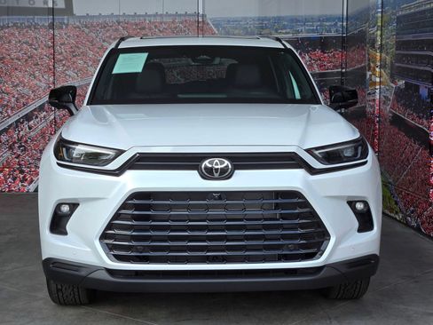 Certified 2026 Toyota Grand Highlander AWD Hybrid image 3