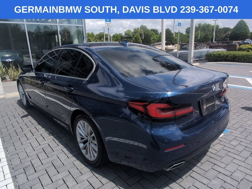 Used 2023 BMW 530i w/ Premium Package RWD image 9