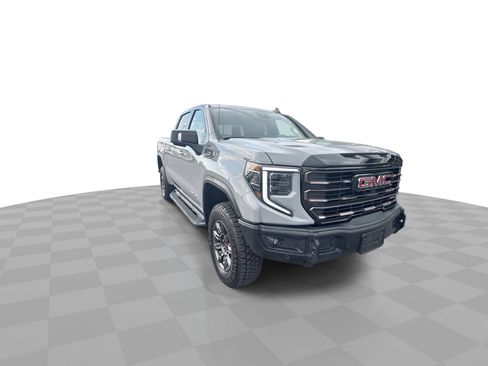 Used 2024 GMC Sierra 1500 AT4X image 2