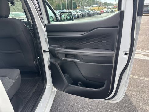 Used 2024 Ford Ranger XL image 39