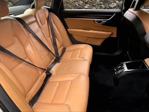 Used 2018 Volvo S90 T5 Momentum w/ Protection Package Premier image 24