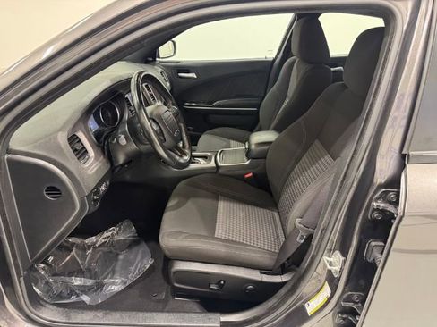 Used 2023 Dodge Charger SXT image 8
