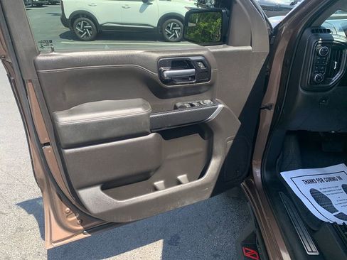 Used 2019 Chevrolet Silverado 1500 RST AWD/4WD image 18