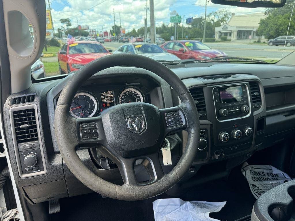 Used 2020 RAM 1500 Tradesman w/ Chrome Plus Package RWD image 15