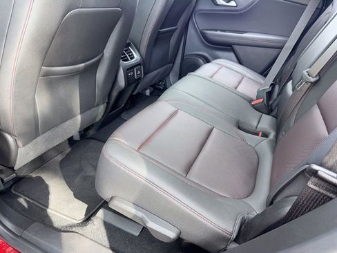 Used 2023 Chevrolet Blazer RS w/ Enhanced Convenience Package image 25