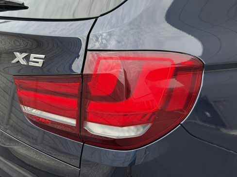 Used 2017 BMW X5 xDrive35d image 13