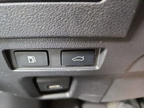 Used 2023 Lexus ES 350 w/ Premium Package FWD image 29
